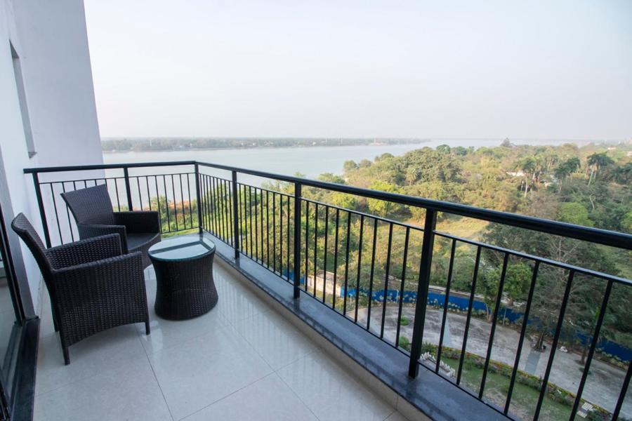 Brook View Repose Hotel Calcutta Exterior foto